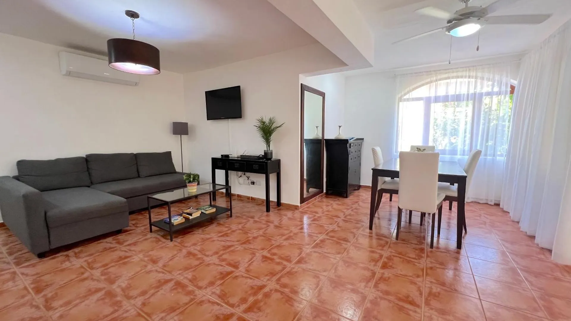 Caribbean Villas And Suites - Playa Los Corales - Wifi, Beach Club Ξενοδοχείο με διαμερίσματα Πούντα Κάνα