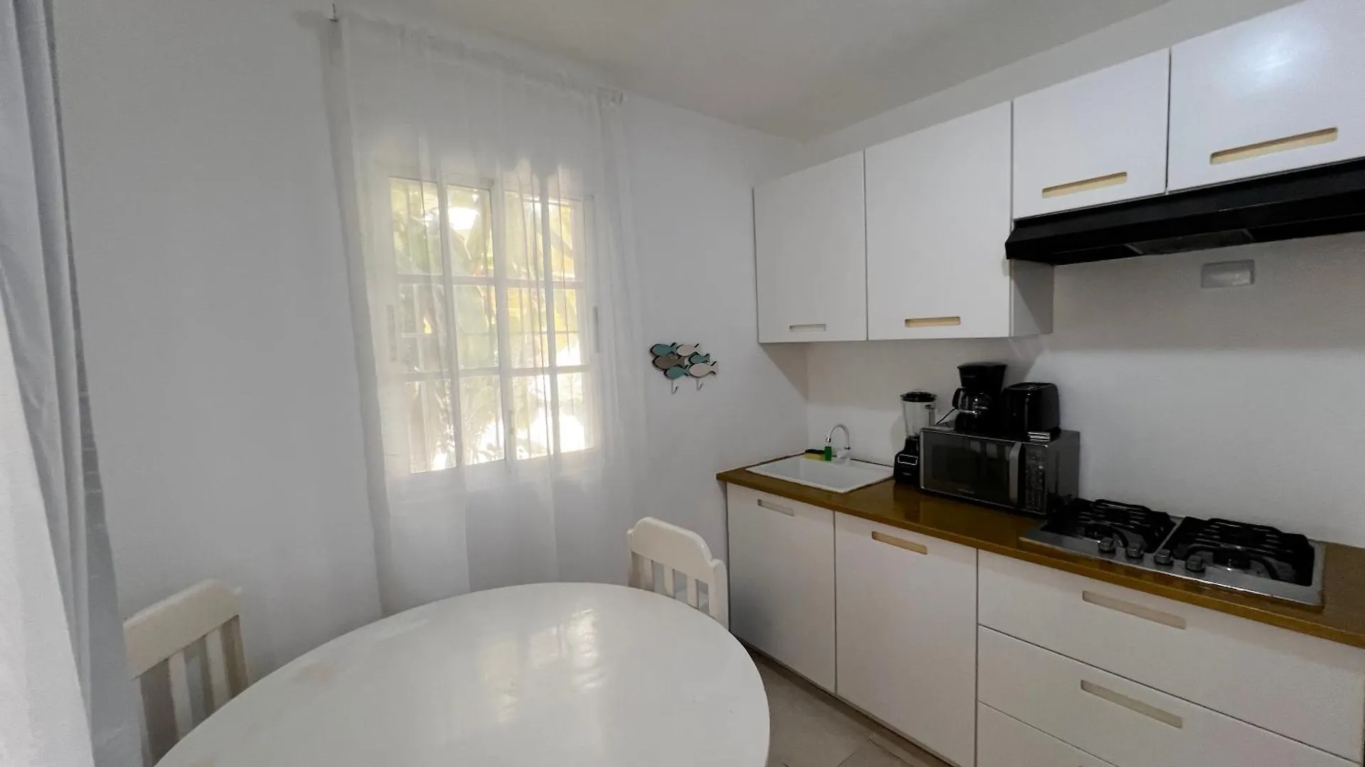 Caribbean Villas And Suites - Playa Los Corales - Wifi, Beach Club Lägenhetshotell