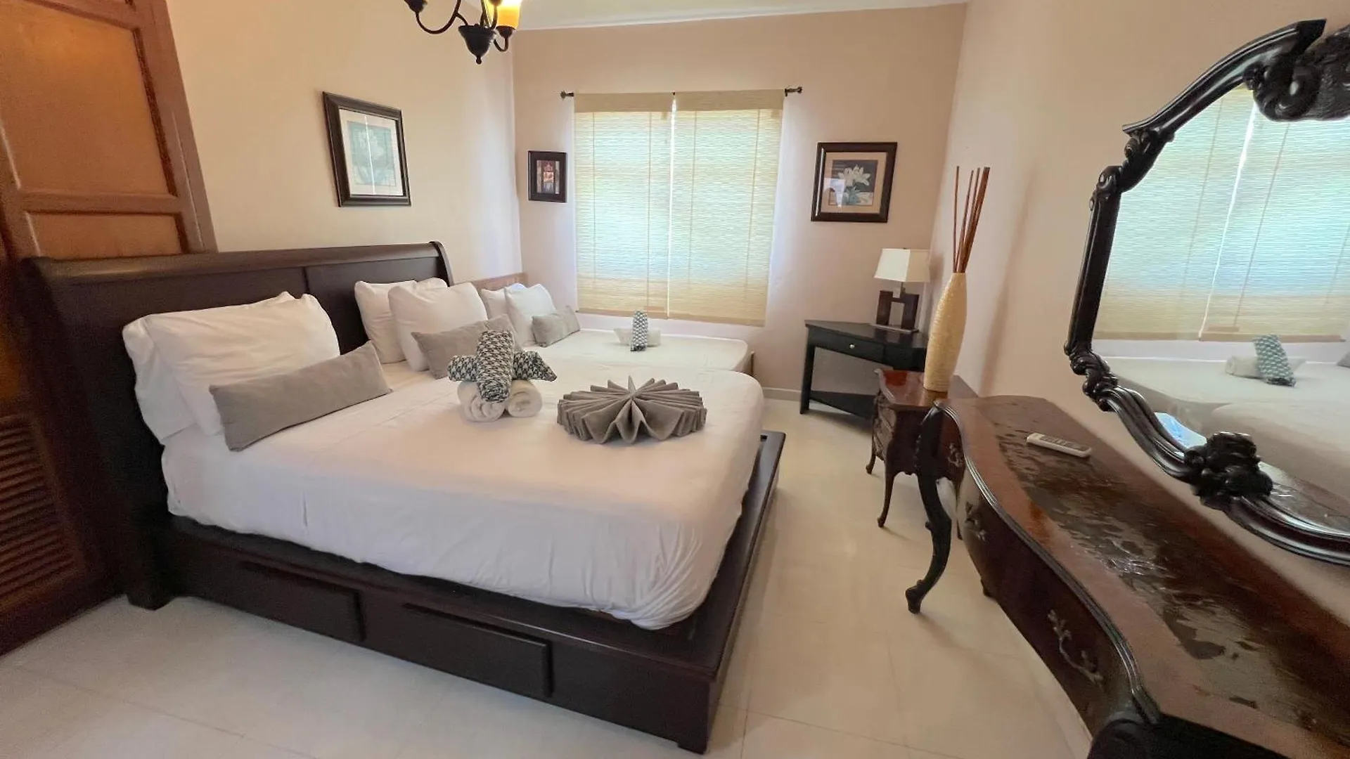 Caribbean Villas And Suites - Playa Los Corales - Wifi, Beach Club 5*, Punta Cana Dominikanska republiken