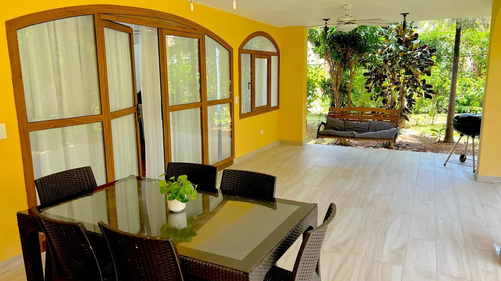 ***** Lägenhetshotell Caribbean Villas And Suites - Playa Los Corales - Wifi, Beach Club Dominikanska republiken